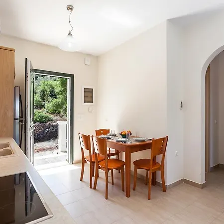 Apartamento Pefkos